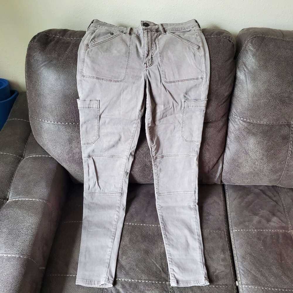 Grey American eagle pants